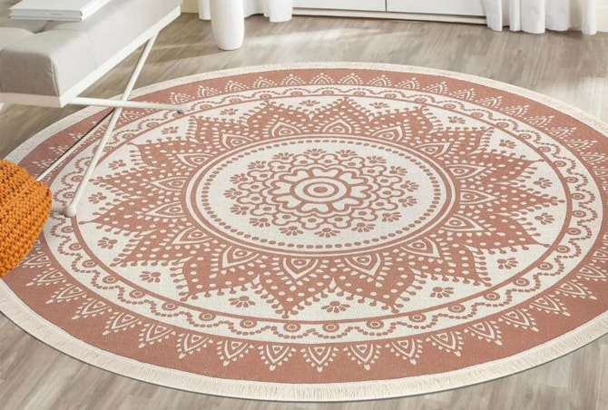 Round Carpets